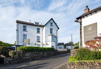 Oakbank at The Angel Inn - The Inn Collection Group allows 18 year olds to book a room