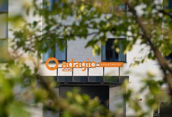 Aparthotel Adagio Access Freiburg allows 18 year olds to book a room