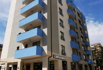 TCI Apartments has Balcony rooms