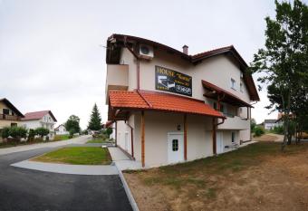 Guest House Korita has Balcony rooms