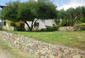 Centro di Turismo Equestre SHANGRILA  has Balcony rooms