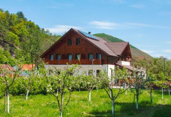 LIVADA AMELY has Balcony rooms