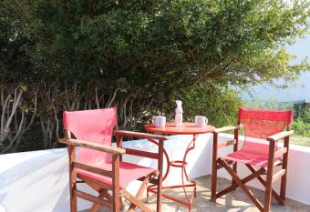 Flora s Red Studios allows 18 year olds to book a room