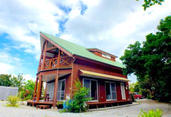 Cottage Muinochichi has Balcony rooms