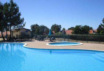 OCELANDES 86 has Balcony rooms