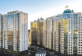                                                   ,             , 4                      has Balcony rooms