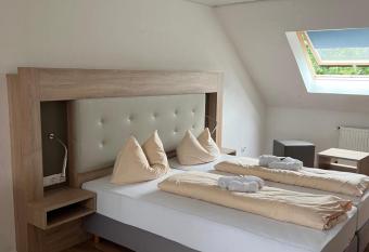 Hubertus-Hof allows 18 year olds to book a room