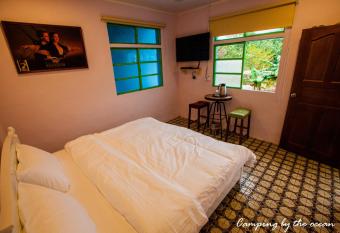          -             has Balcony rooms