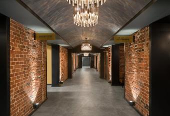 Hotel Kakola allows 18 year olds to book a room