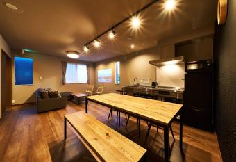 Rakuten STAY HOUSE Kisarazu allows 18 year olds to book a room