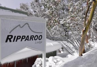 Ripparoo Lodge allows 18 year olds to book a room