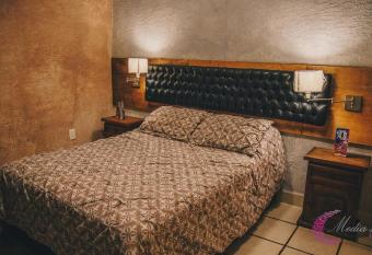 Hotel Media Luna has Balcony rooms