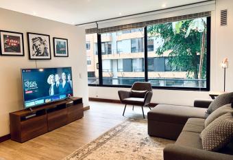 Elegant Loft in Luxury Building allows 18 year olds to book a room