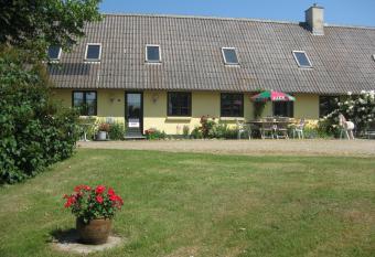 Ferieg  rden i Floutrup has Balcony rooms