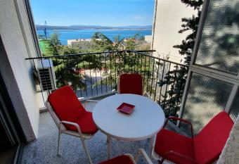 Apartment Anubis allows 18 year olds to book a room