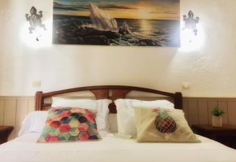 Saint Leu - Chambre 3   pis avec PDJ piscine en pleine nature vue mer - Bardzour allows 18 year olds to book a room