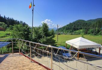 Pensiunea Paradiso has Balcony rooms