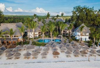 AHG Waridi Beach Resort & SPA has Balcony rooms