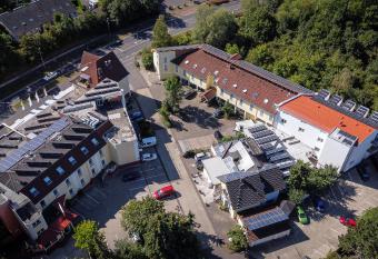 City Hotel Meckenheim allows 18 year olds to book a room