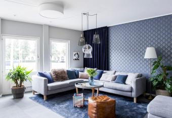 Linn  platsens Hotell & Vandrarhem allows 18 year olds to book a room