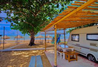 Beach House Camp has Balcony rooms