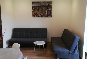 Lion Apartment has Balcony rooms