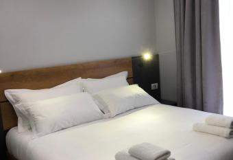 Andys Rooms Hotel has Balcony rooms