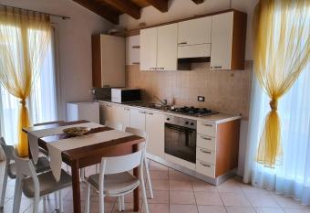 Il Borghetto has Balcony rooms