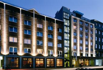 relexa hotel Stuttgarter Hof allows 18 year olds to book a room