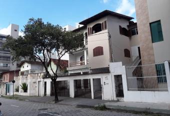 Casa do Silvestre allows 18 year olds to book a room