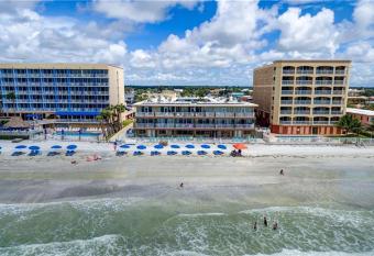 Sandalwood Beach Resort has Balcony rooms