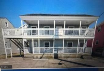 Southern Comfort has Balcony rooms