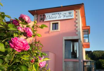 HOTEL PALACIO DE FIAME allows 18 year olds to book a room