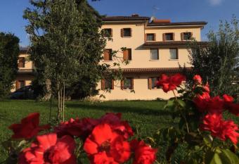 B&B Mir   has Balcony rooms