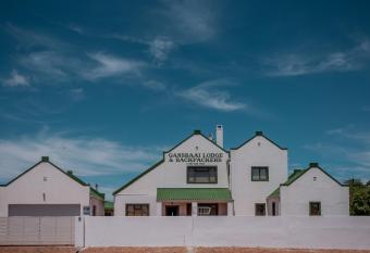 Gansbaai Lodge & Backpackers has Balcony rooms