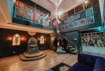 Winterfell Cafe and Private Resort has Balcony rooms