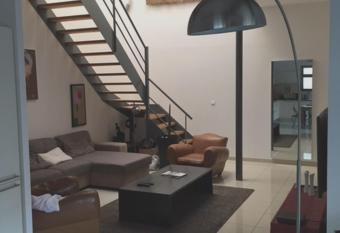 Maison de 3 chambres avec jardin clos et wifi a Narbonne has Balcony rooms