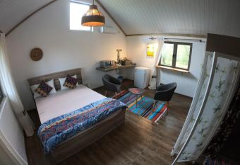 Coco room allows 18 year olds to book a room