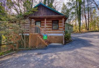 Linger Longer #1607 has Balcony rooms