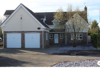 Westwood Lodge B & B Boston allows 18 year olds to book a room