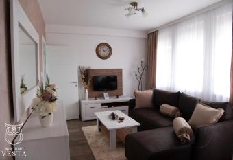 VESTA Apartman allows 18 year olds to book a room