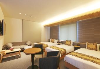 GRAND BASE Nagoya Ekinishi has Balcony rooms