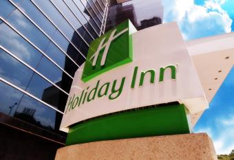 Holiday Inn Bucaramanga Cacique, an IHG Hotel allows 18 year olds to book a room
