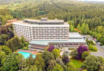 AHORN Harz Hotel Braunlage allows 18 year olds to book a room