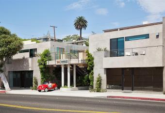 14 West Laguna Beach has Balcony rooms