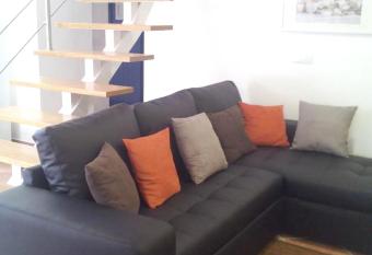 3 bedrooms house with city view and terrace at Sintra 3 km away from the beach has Balcony rooms