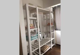 Villa Elisa, La Plata, Apart allows 18 year olds to book a room