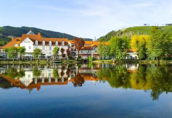 Landhaus Zu den Rothen Forellen allows 18 year olds to book a room