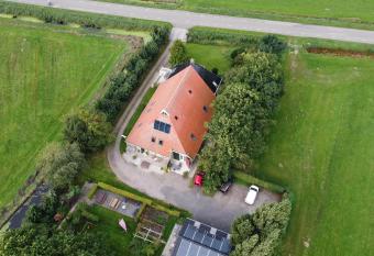 de Stjelp Pleats has Balcony rooms