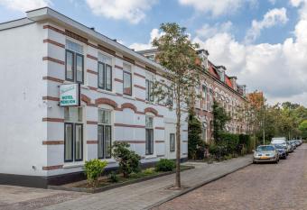 Hotel Randenbroek allows 18 year olds to book a room